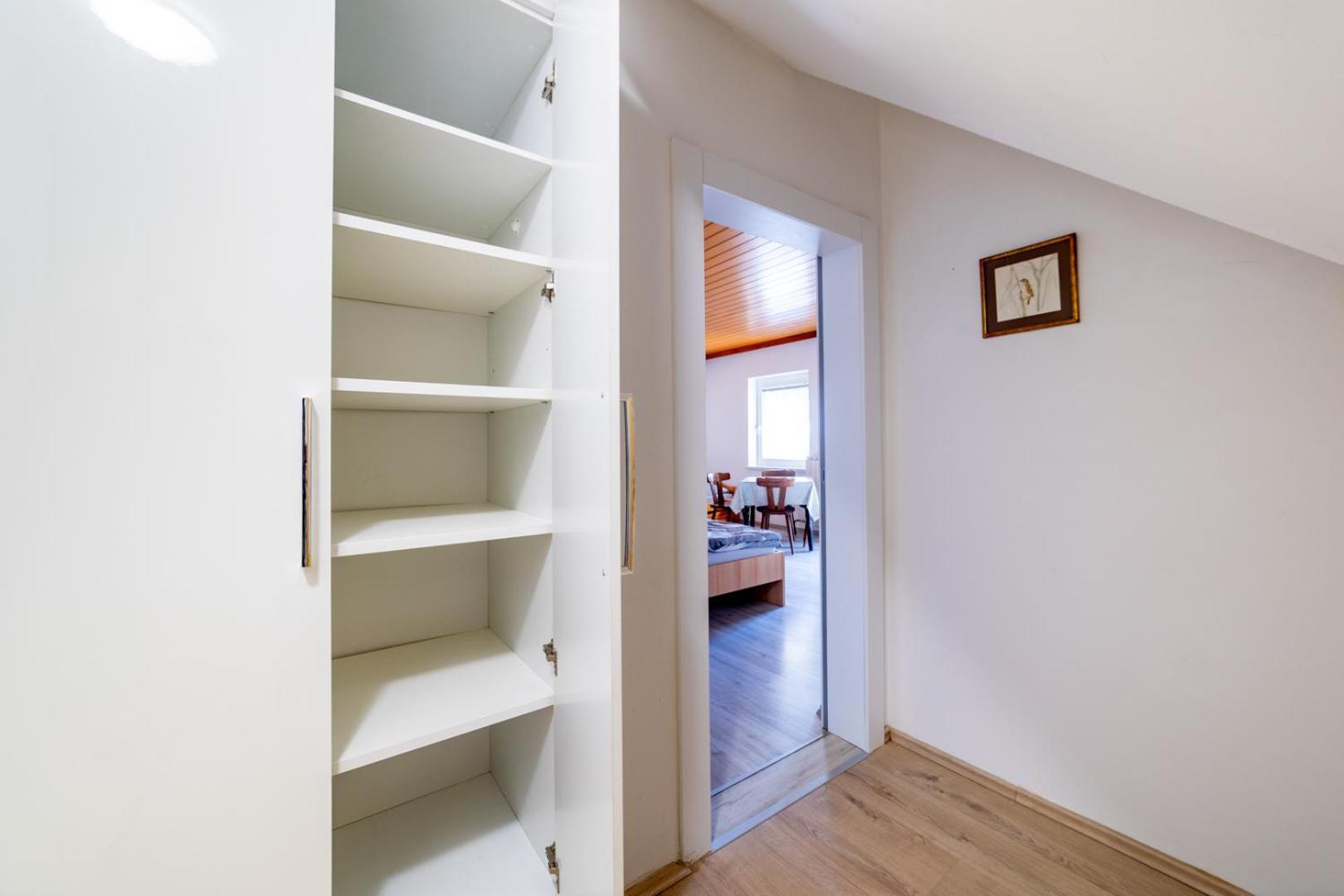 Bed And Breakfast Spelca Pivka Exterior foto
